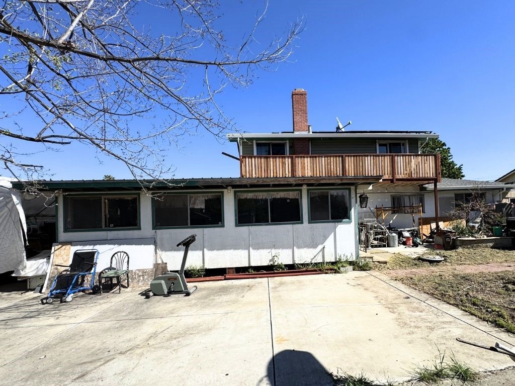 5248 Concord Boulevard Concord, CA 94521 - Photo 11 of 11 a view of a terrace with a patio