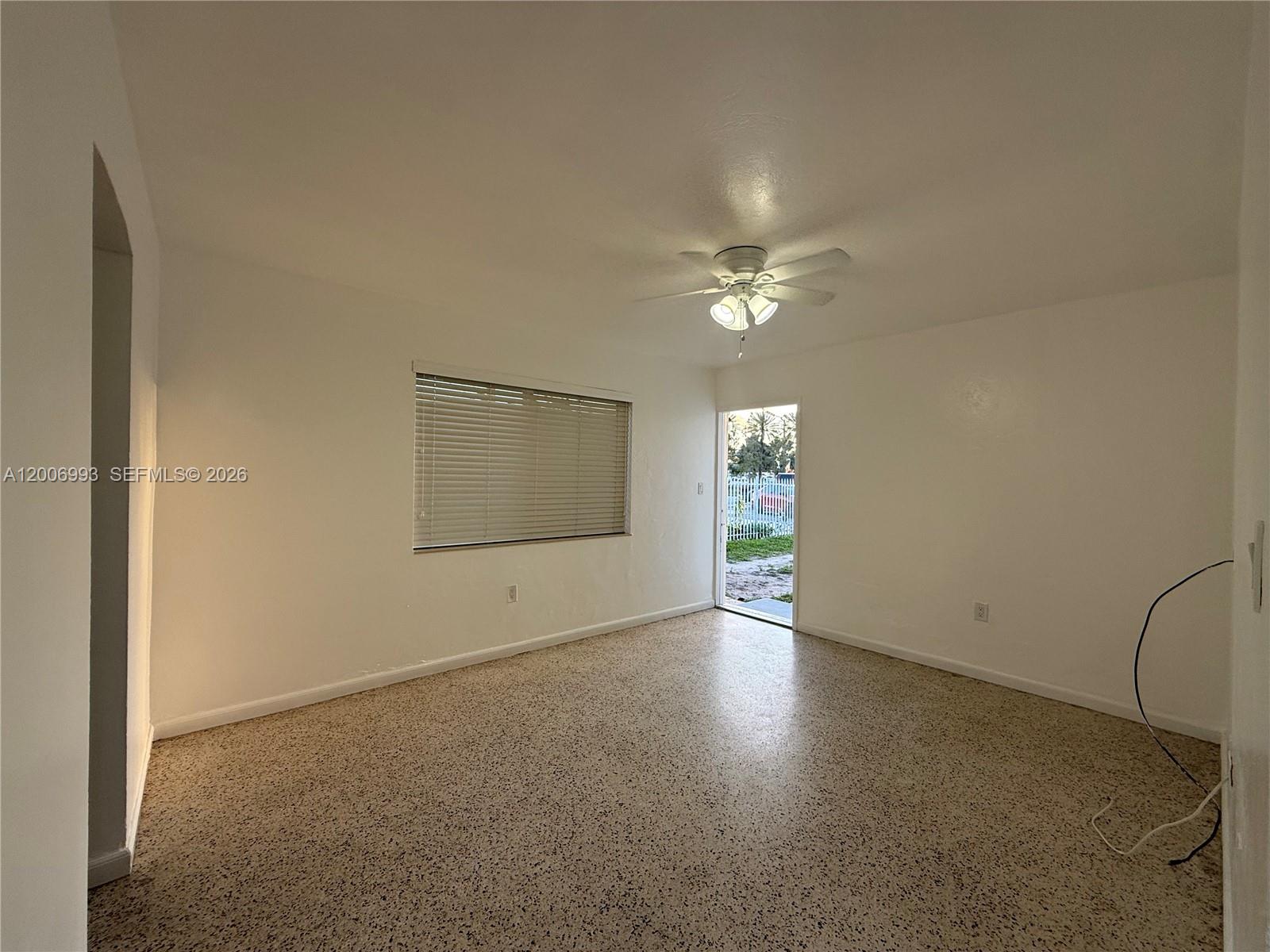 43 Northwest 76th Avenue Miami, FL 33126 - Photo 4 of 11