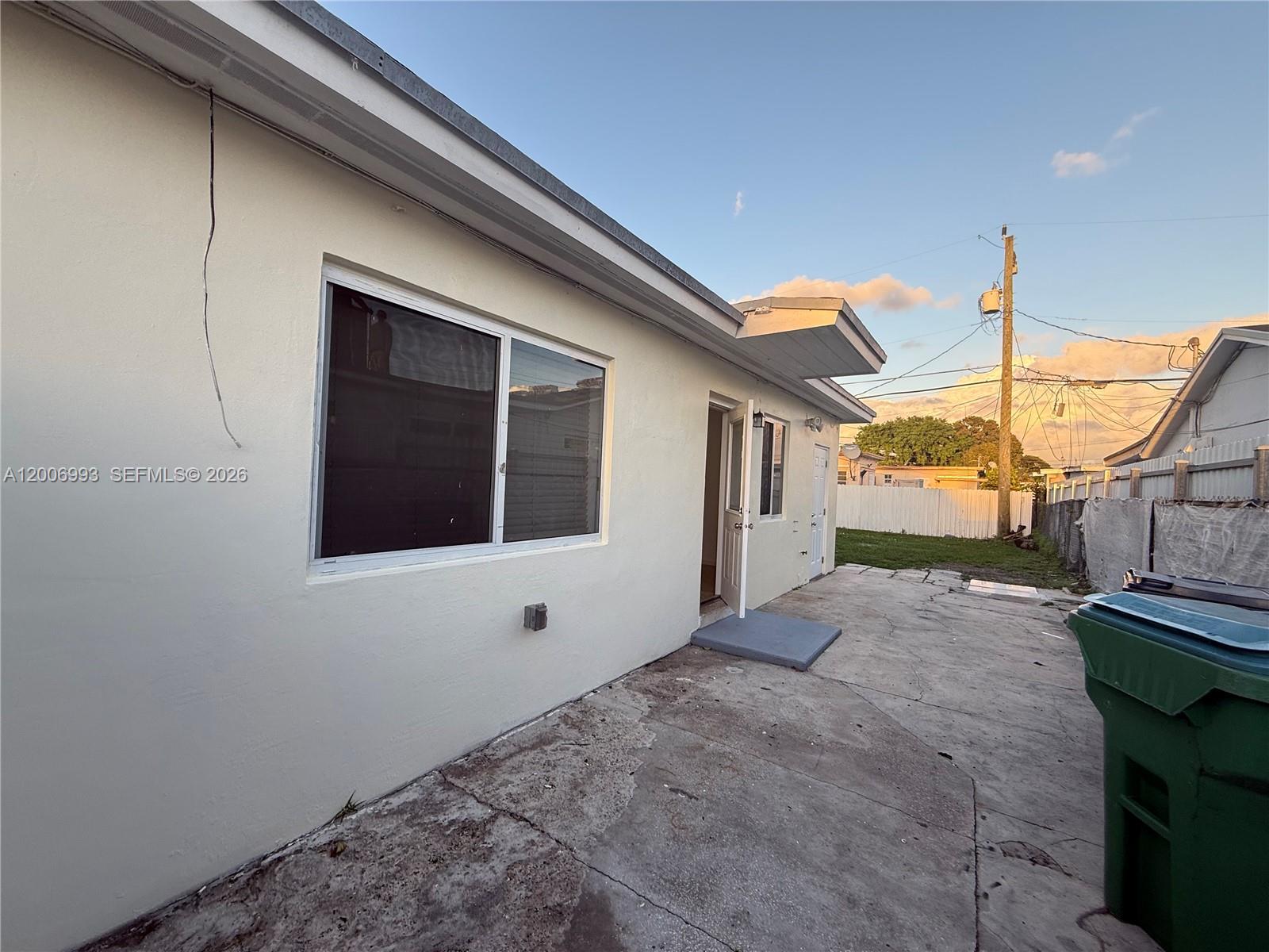 43 Northwest 76th Avenue Miami, FL 33126 - Photo 7 of 11