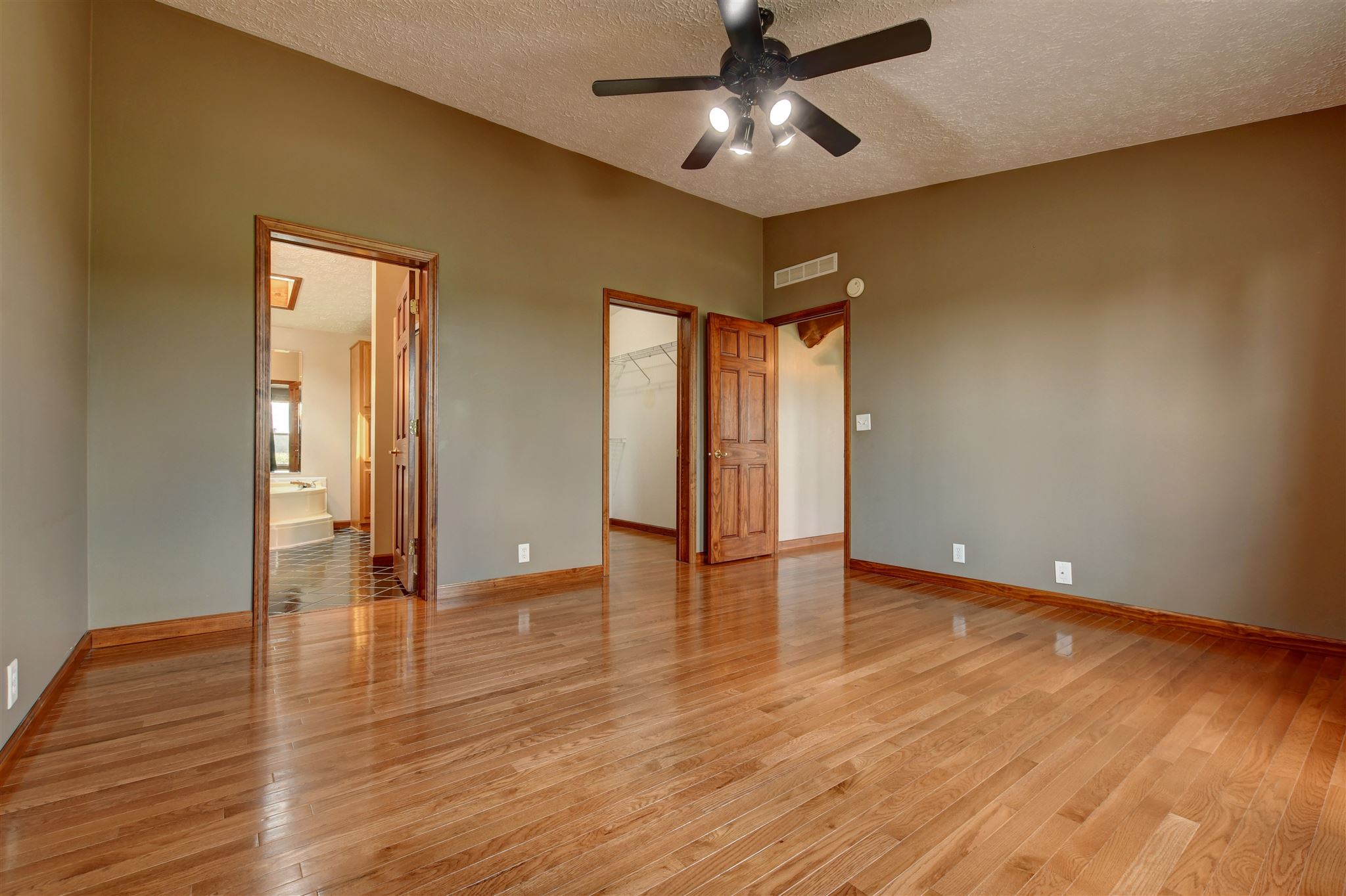 3990 County Road 53 Butler, IN 46721 - Photo 12 of 36