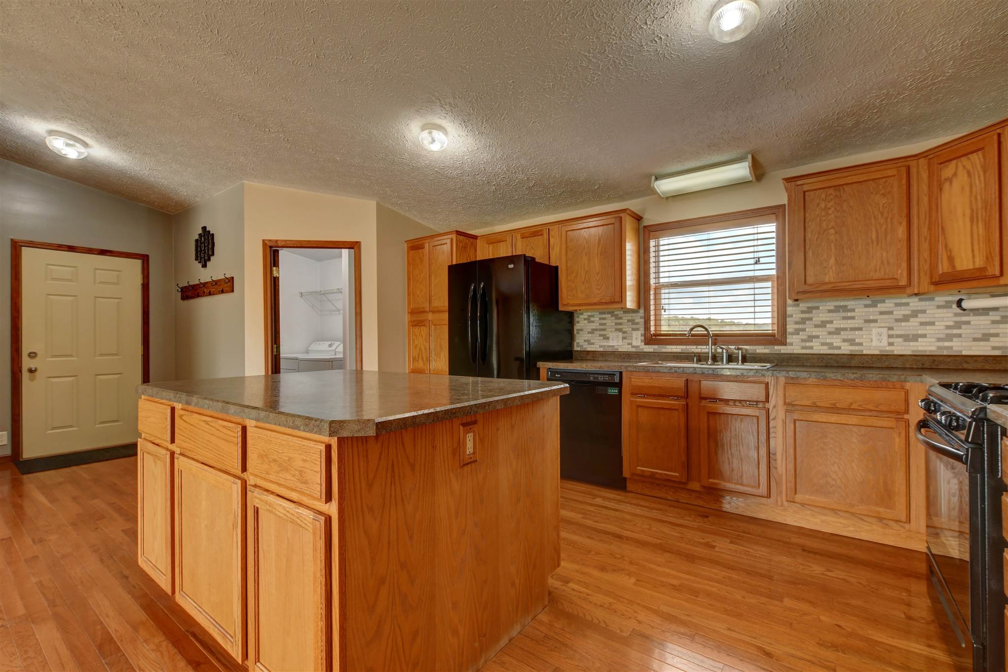 3990 County Road 53 Butler, IN 46721 - Photo 17 of 36