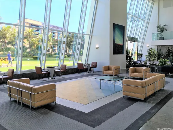 $3,150 | 88 Piikoi Street, Unit 1801, Honolulu, HI 96814