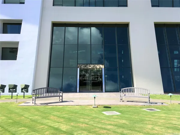 $3,150 | 88 Piikoi Street, Unit 1801, Honolulu, HI 96814