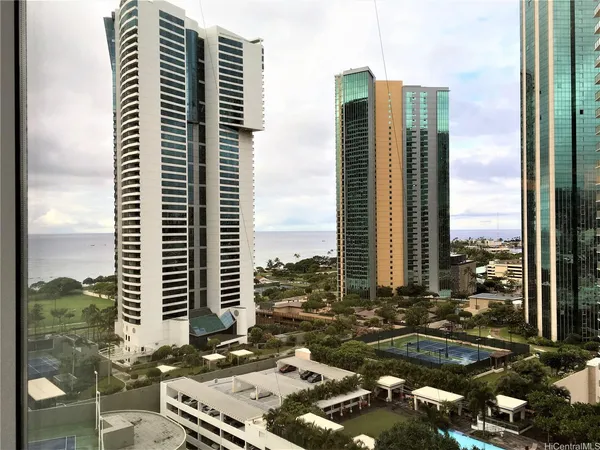 $3,150 | 88 Piikoi Street, Unit 1801, Honolulu, HI 96814