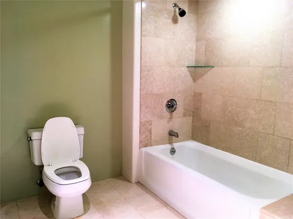 $3,150 | 88 Piikoi Street, Unit 1801, Honolulu, HI 96814