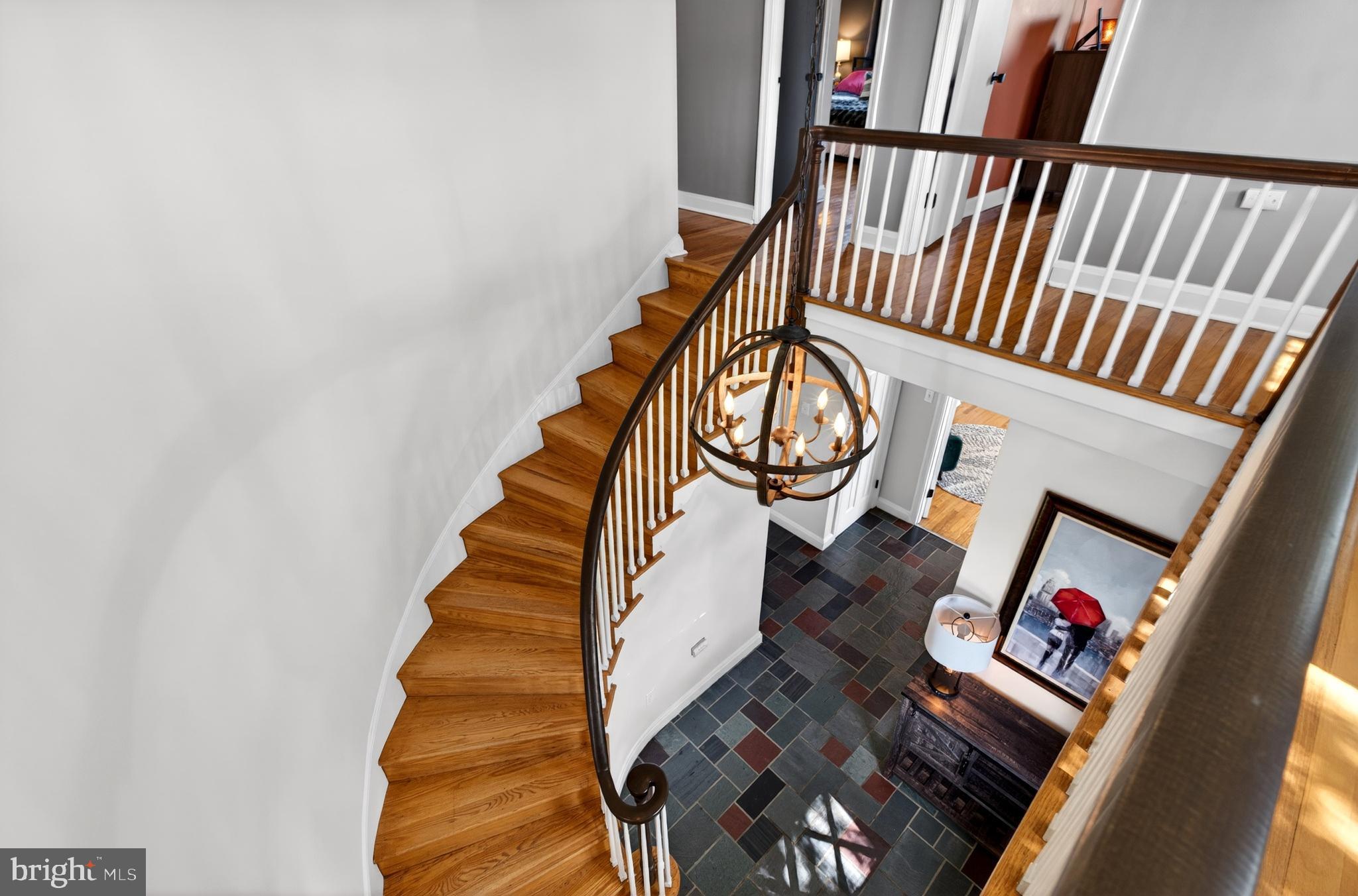 264 East Padonia Road Cockeysville, MD 21030 - Photo 29 of 53 a view of entryway