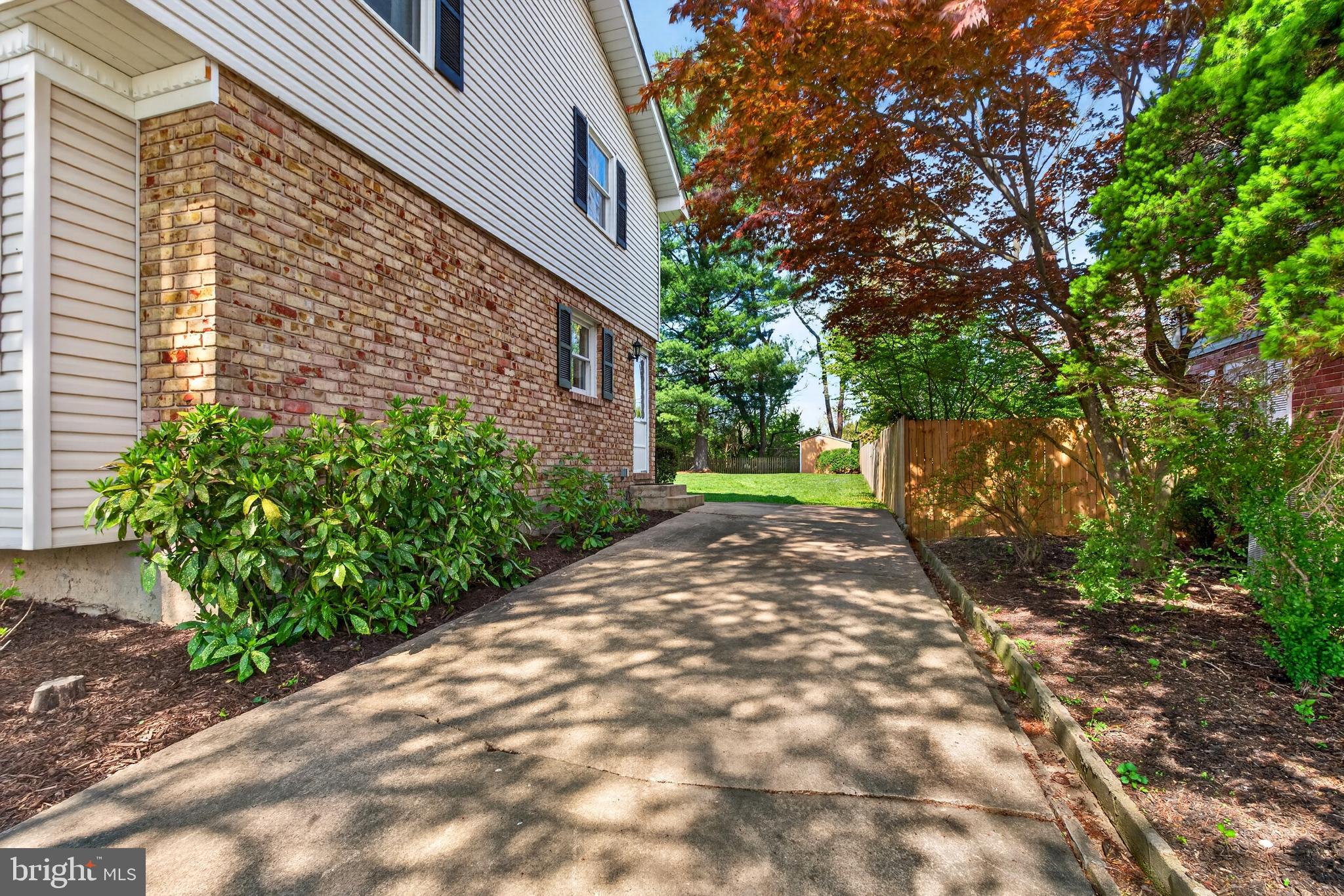 264 East Padonia Road Cockeysville, MD 21030 - Photo 48 of 53 a view of a street with a building