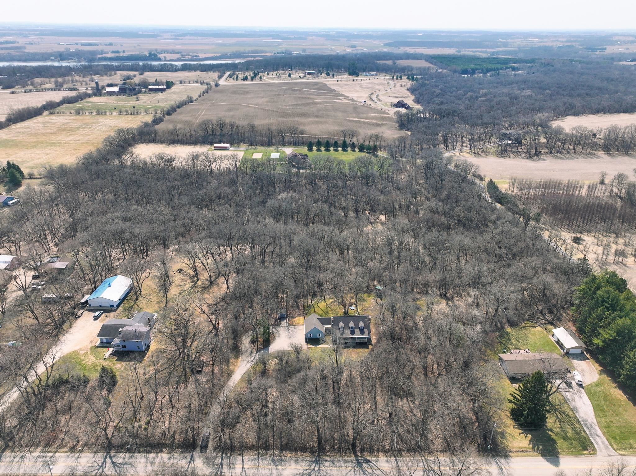 W7939 Territorial Road Delavan, WI 53115 - Photo 4 of 89