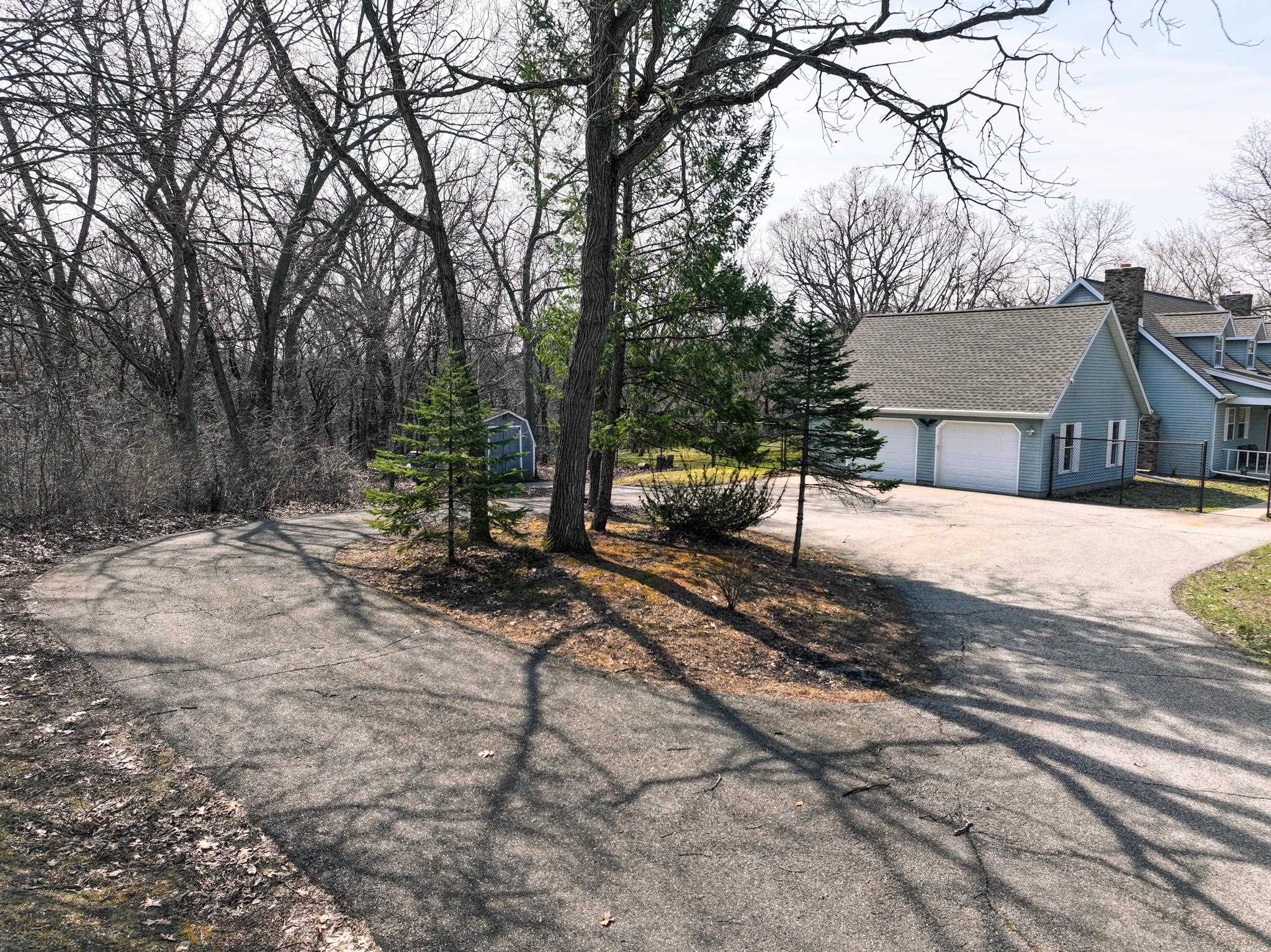 W7939 Territorial Road Delavan, WI 53115 - Photo 7 of 89