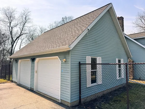 $599,000 | W7939 Territorial Road, Delavan, WI 53115