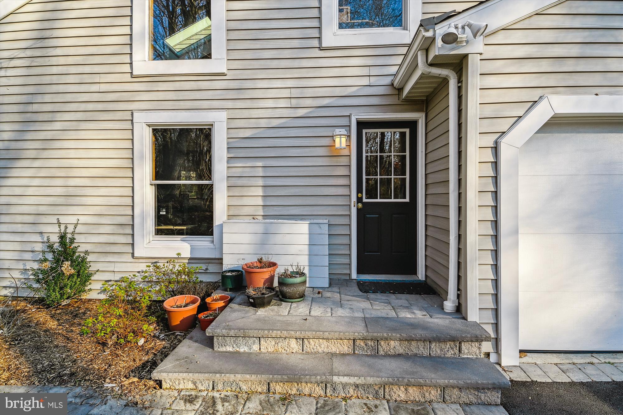 128 Claiborne Road Edgewater, MD 21037 - Photo 57 of 68 Side Entry