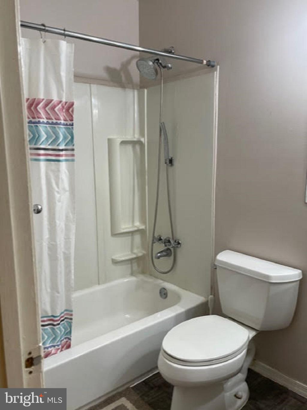 5911 Grand Banks Road Columbia, MD 21044 - Photo 23 of 30 Bathroom 2