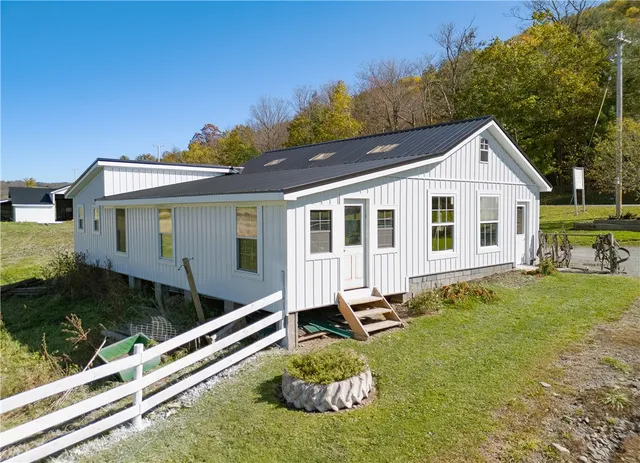$195,000 | 241 County Route 103, Woodhull, NY 14898