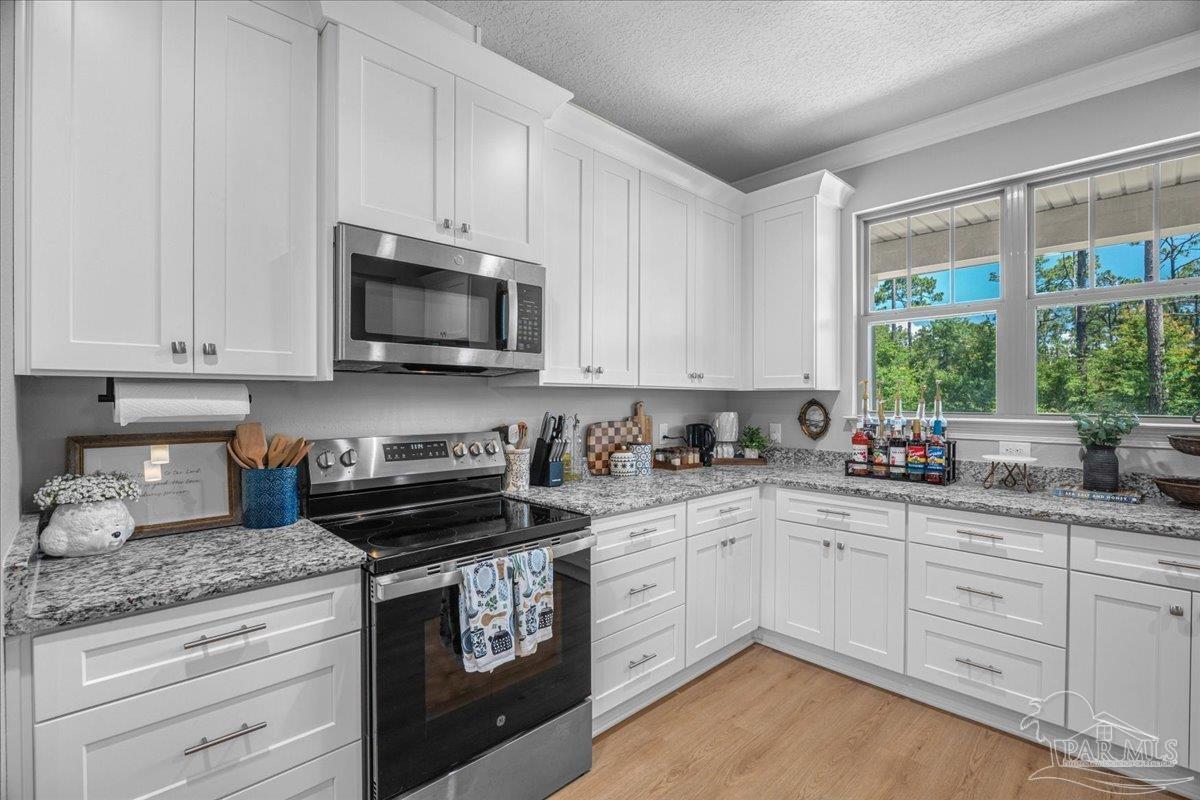6659 Rocky Shores Road Milton, FL 32583 - Photo 7 of 40