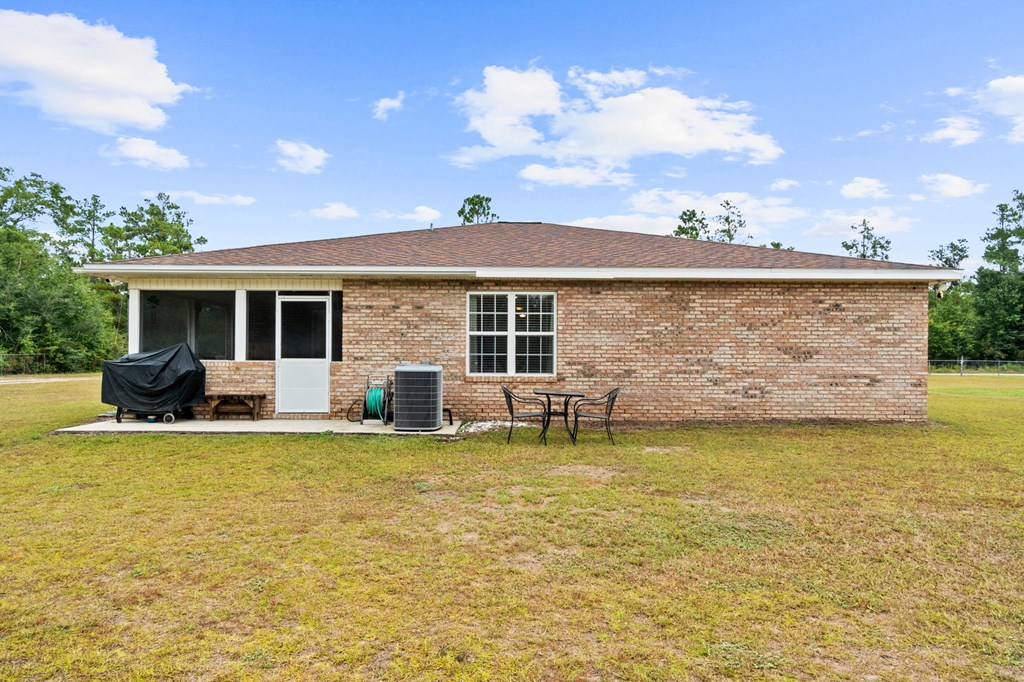 158 Our Town Road Wewahitchka, FL 32465 - Photo 12 of 30