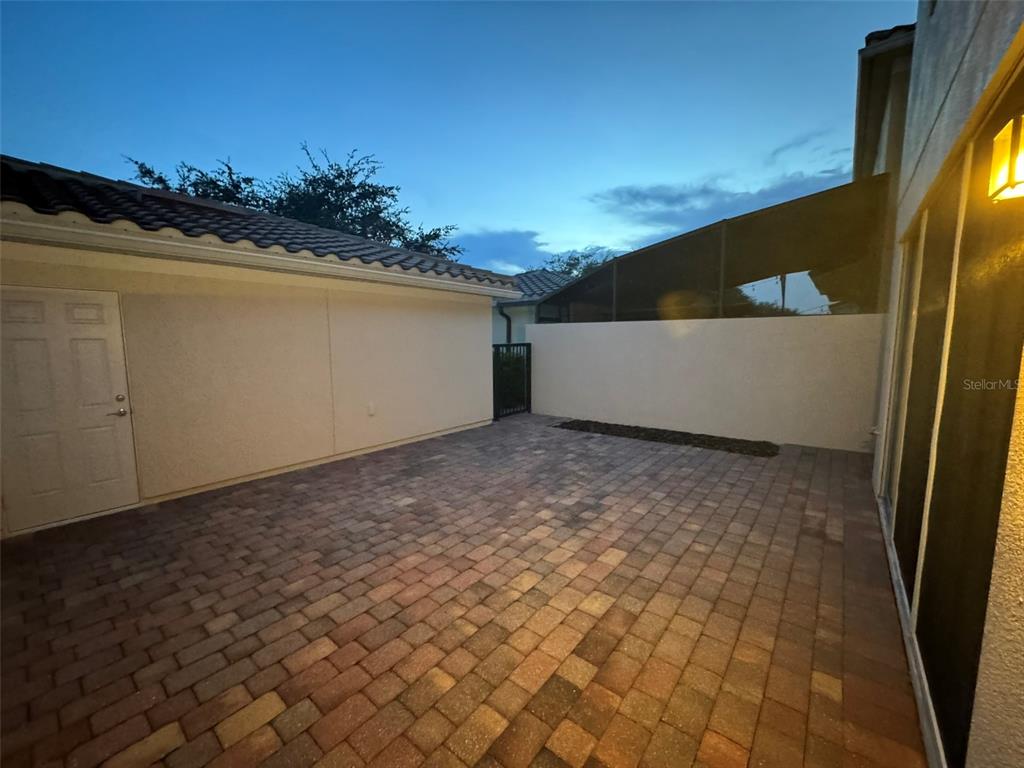 12124 Talitha Lane Orlando, FL 32827 - Photo 28 of 30 a view of an outdoor space