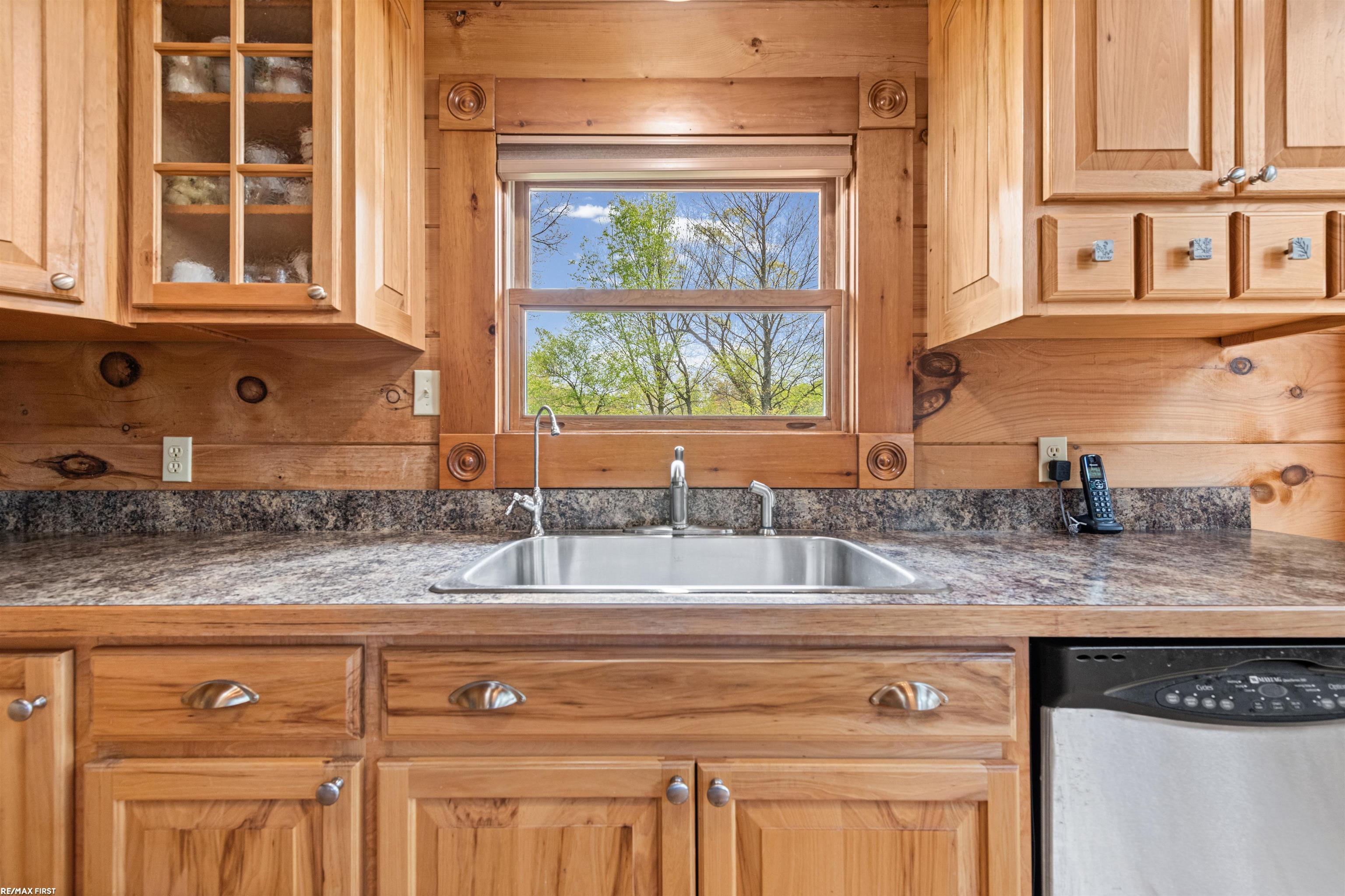 5562 Casey Road Dryden, MI 48428 - Photo 14 of 50