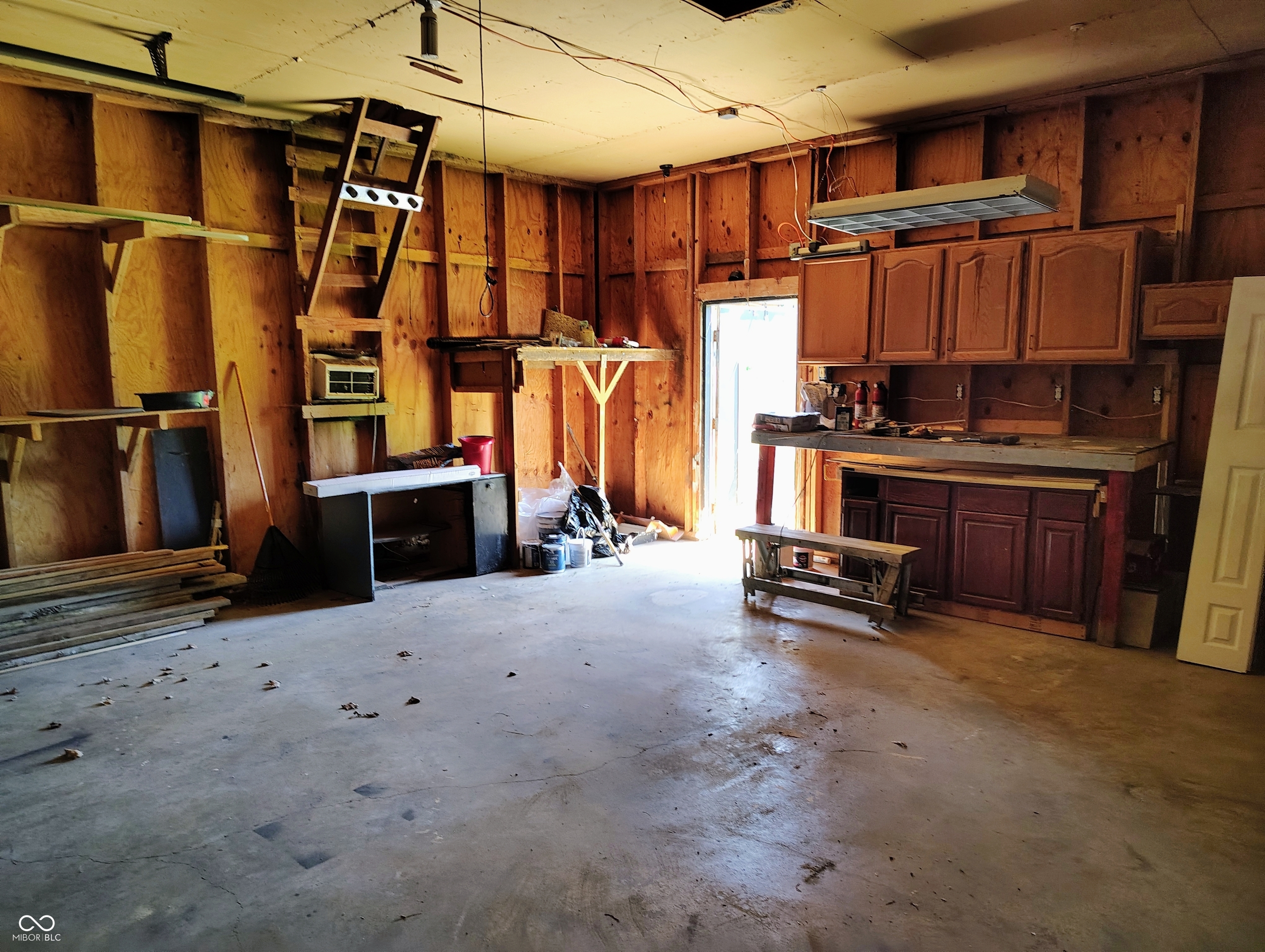 3330 South Mooresville Road Indianapolis, IN 46221 - Photo 18 of 21