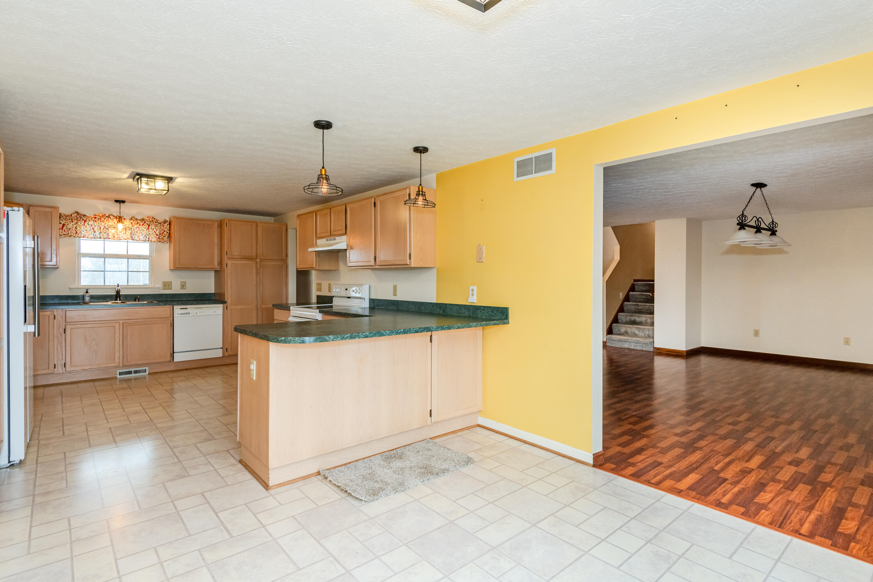 929 North Tecumseh Road Springfield, OH 45504 - Photo 15 of 55