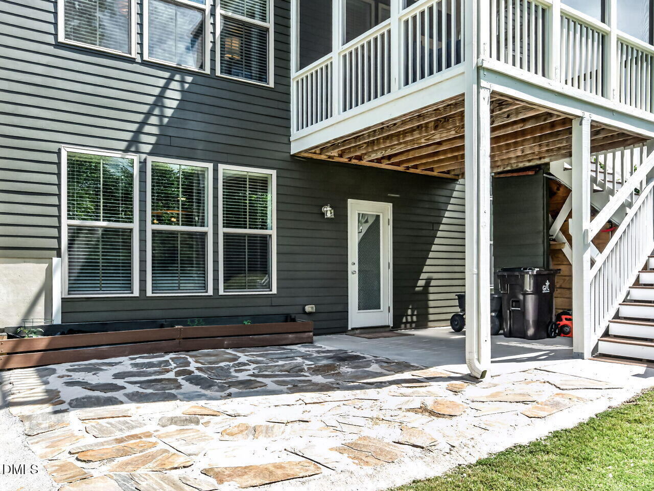 1701 Chestnut Falls Road Wendell, NC 27591 - Photo 37 of 46 037-1280x960-patio