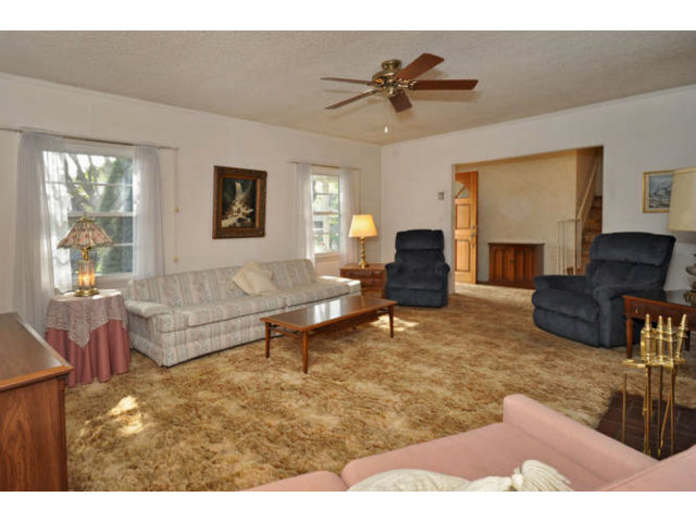 474 Chatham Road Burlingame, CA 94010 - Photo 3 of 18 Gallery Image 3
