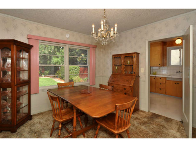 474 Chatham Road Burlingame, CA 94010 - Photo 4 of 18 Gallery Image 4