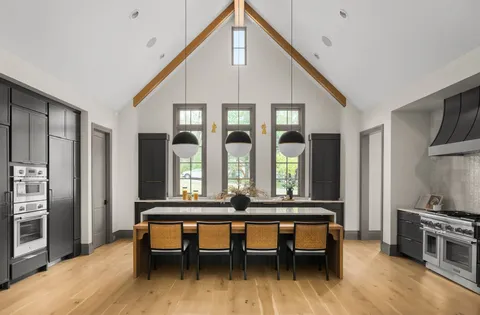 $5,300,000 | 4600 Villa Green Drive, Nashville, TN 37215