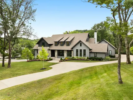 $5,300,000 | 4600 Villa Green Drive, Nashville, TN 37215