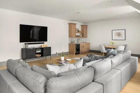 $5,300,000 | 4600 Villa Green Drive, Nashville, TN 37215