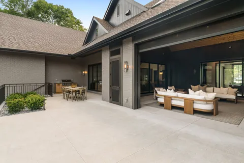 $5,300,000 | 4600 Villa Green Drive, Nashville, TN 37215