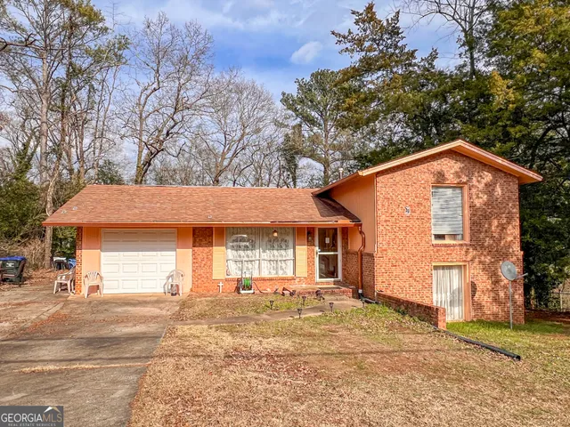 $199,900 | 104 Ridgedale Drive, Warner Robins, GA 31088