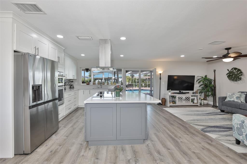 6518 Senegal Palm Way Apollo Beach, FL 33572 - Photo 15 of 61