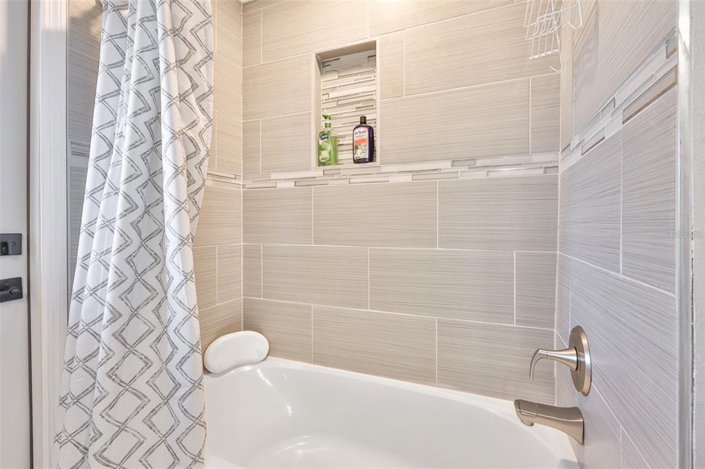 6518 Senegal Palm Way Apollo Beach, FL 33572 - Photo 30 of 61