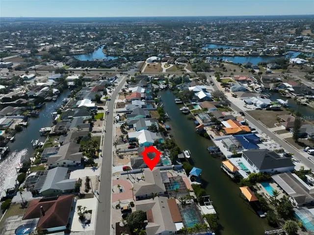 $675,000 | 6518 Senegal Palm Way, Apollo Beach, FL 33572