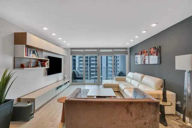 a view of a sign board with yard