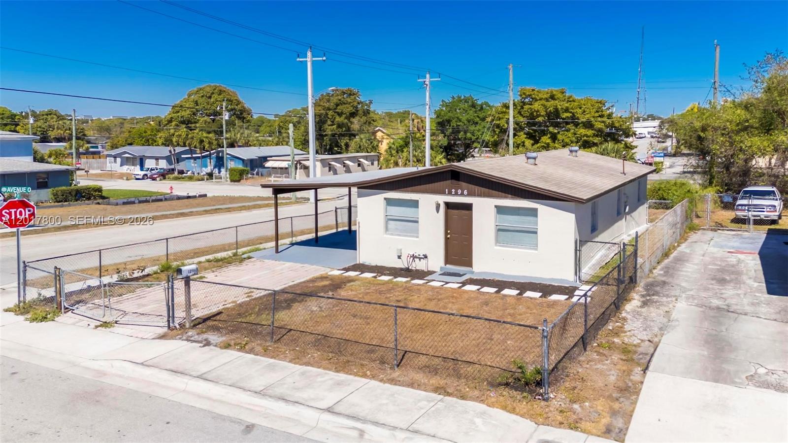 1296 West 36th Street Riviera Beach, FL 33404 - Photo 13 of 15