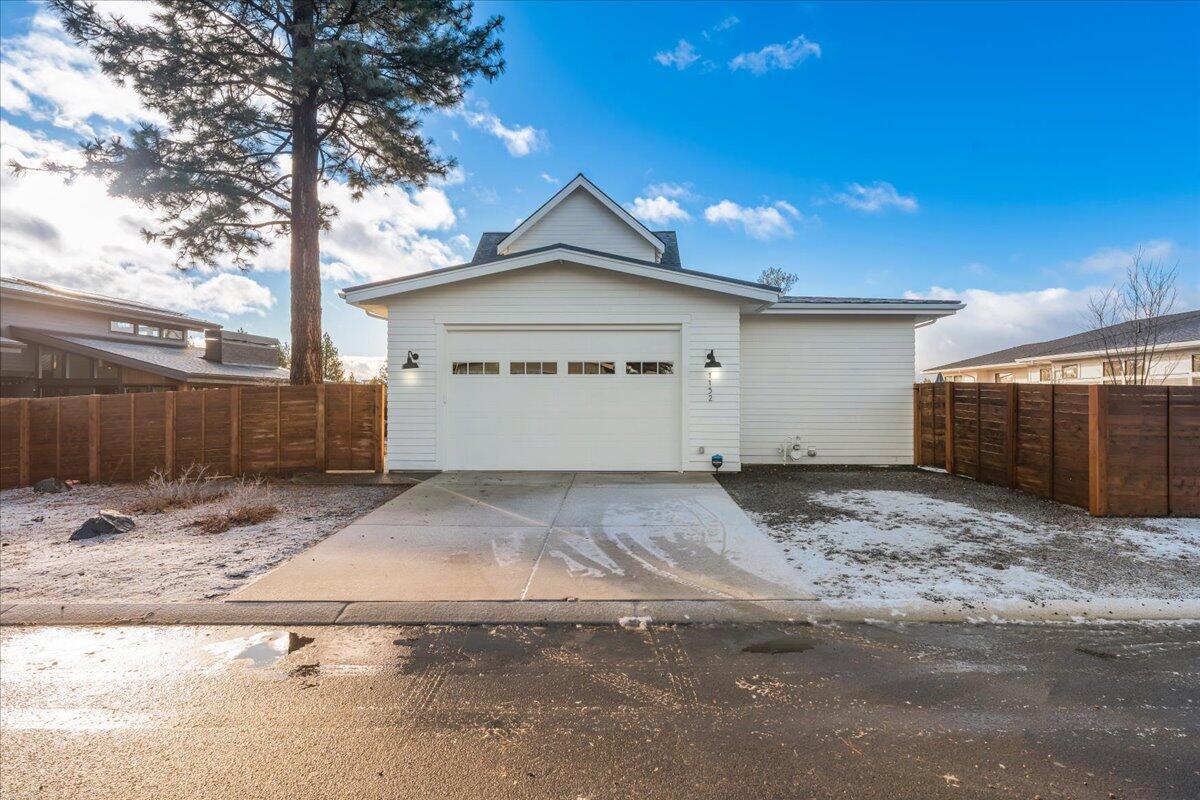 1152 Northwest Skyline Ranch Road Bend, OR 97703 - Photo 39 of 44 39
