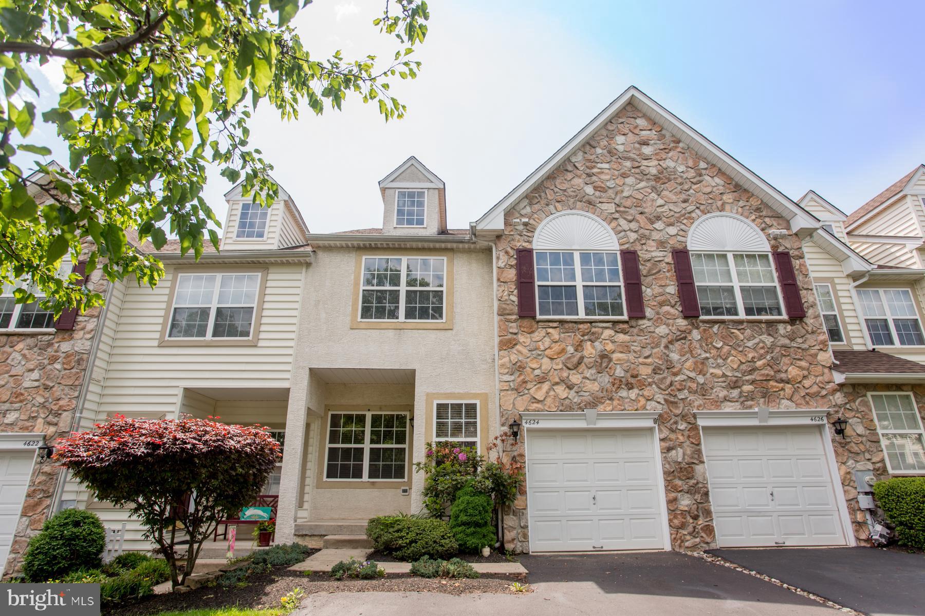 4624 Old Oak Road Doylestown, PA 18902 - Photo 3 of 63 Gallery Image 3