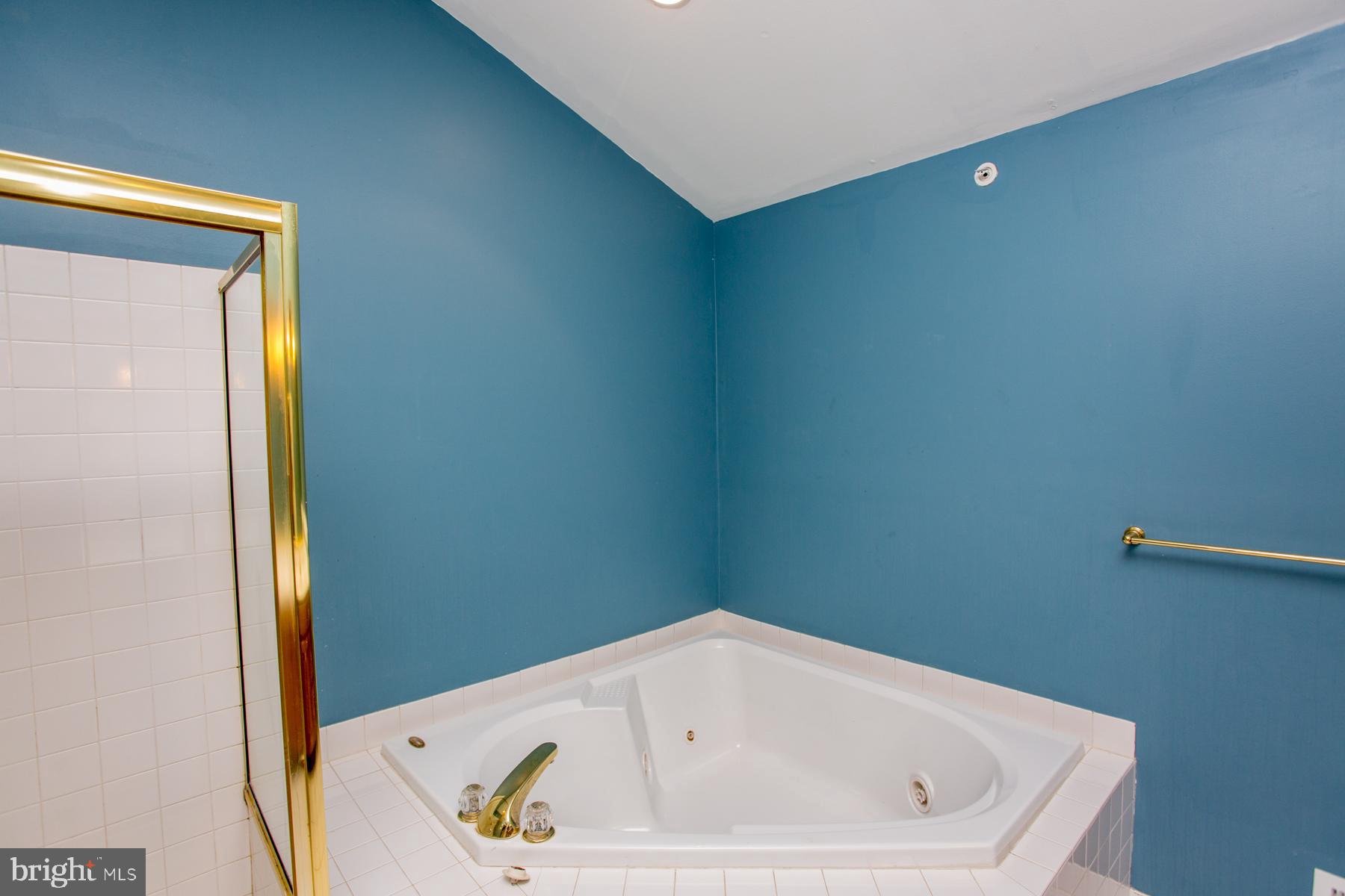 4624 Old Oak Road Doylestown, PA 18902 - Photo 36 of 63 Gallery Image 36