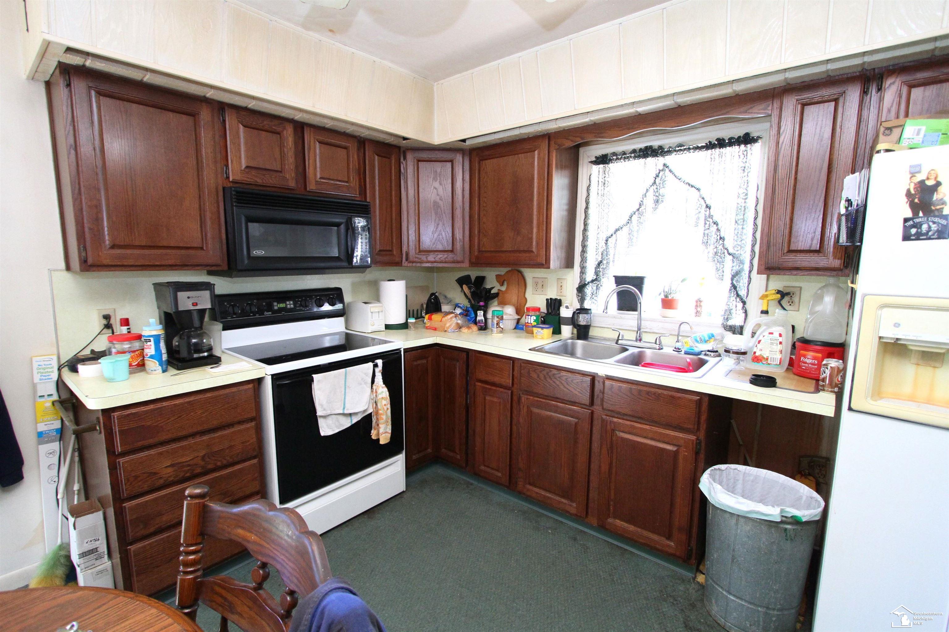 15486 Dayton Road Monroe, MI 48161 - Photo 8 of 27 50174171-c9bc3400-a3f4-4af0-879c-fd9f98027ad8.JPG