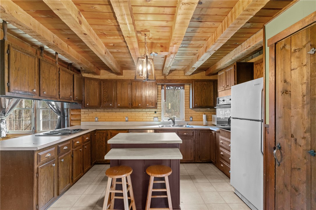 25 Carpenter Road Scituate, RI 02825 - Photo 3 of 47