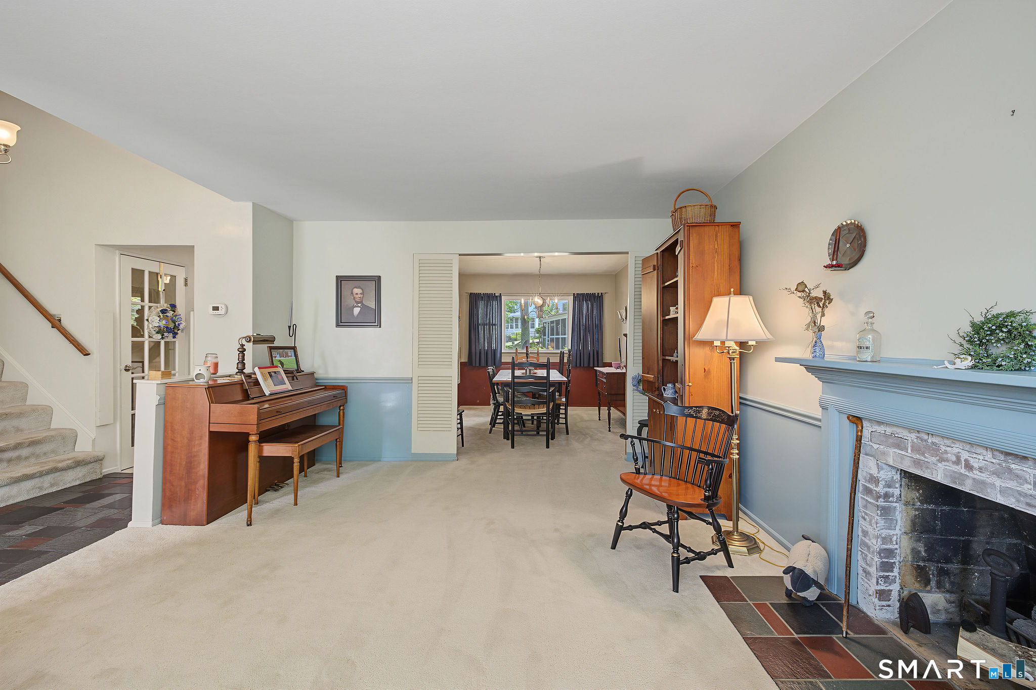 4 Ezra Road Danbury, CT 06811 - Photo 7 of 40
