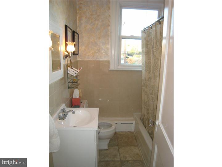 383 Morris Road Wayne, PA 19087 - Photo 12 of 14 Half Bath