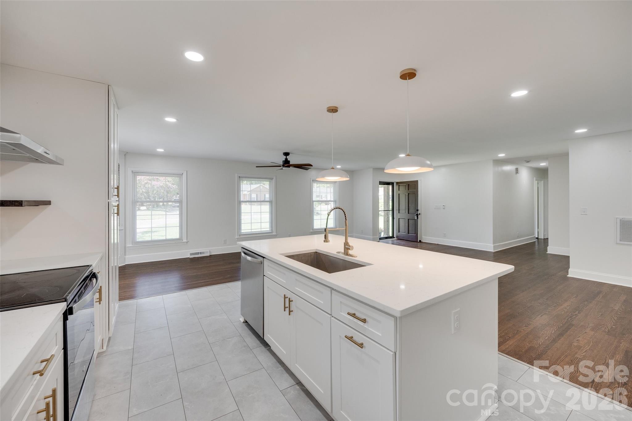 5731 Brookhaven Road Charlotte, NC 28210 - Photo 15 of 33 Gallery Image 15