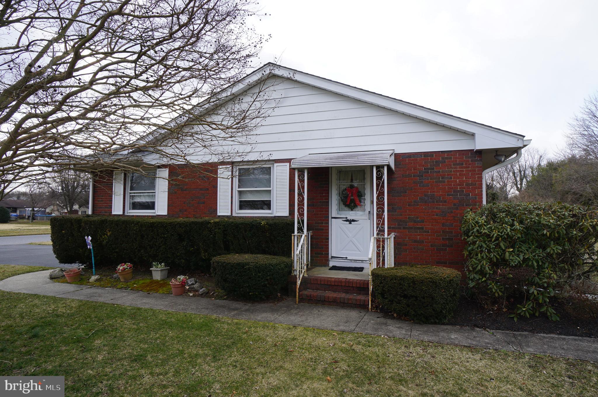 1910 Kings Road Vineland, NJ 08361 - Photo 4 of 30