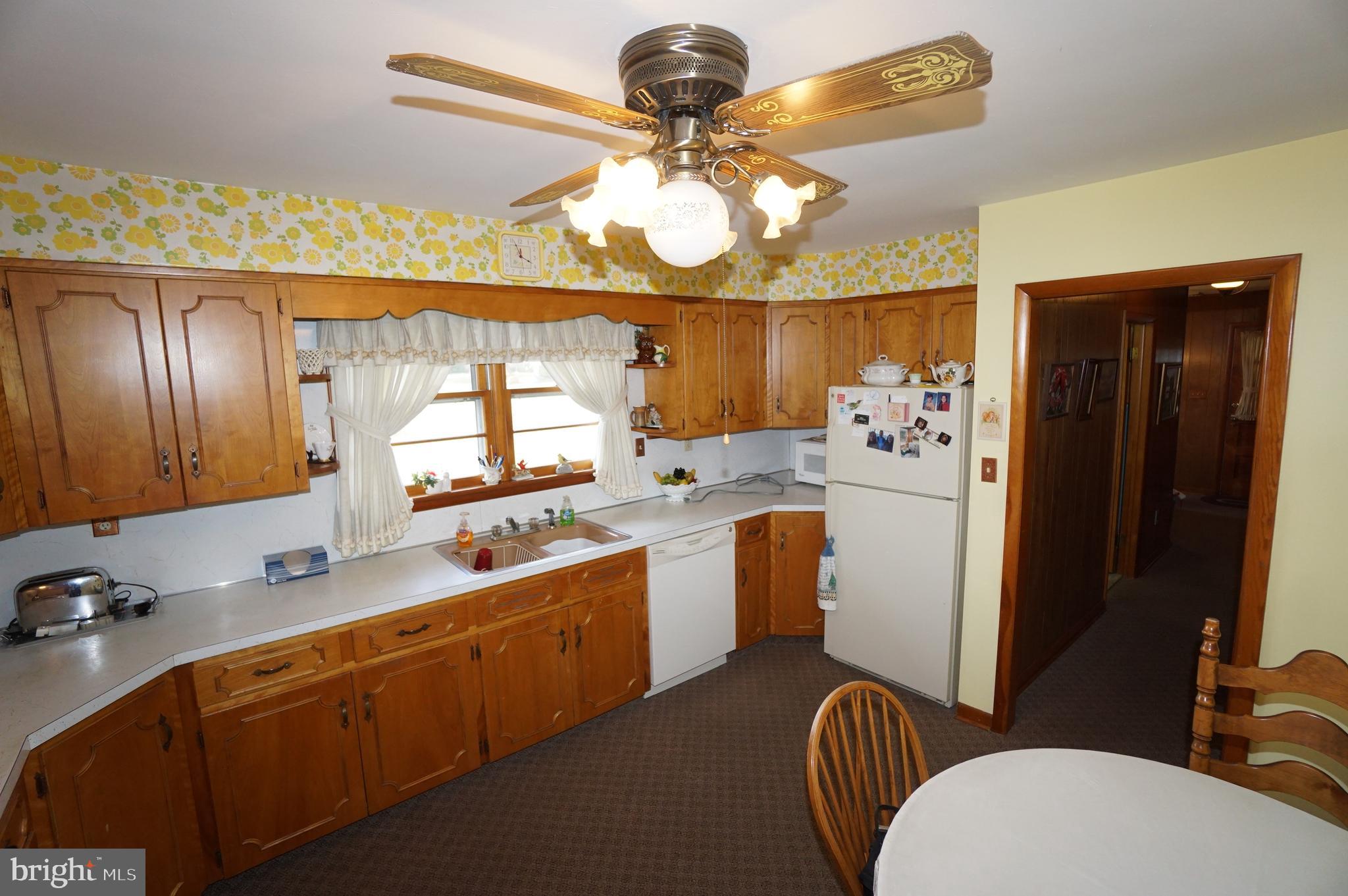 1910 Kings Road Vineland, NJ 08361 - Photo 9 of 30