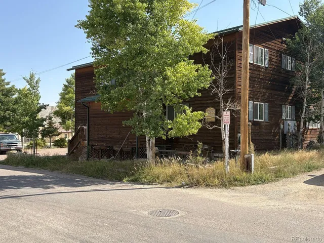 a street view along with residential houses