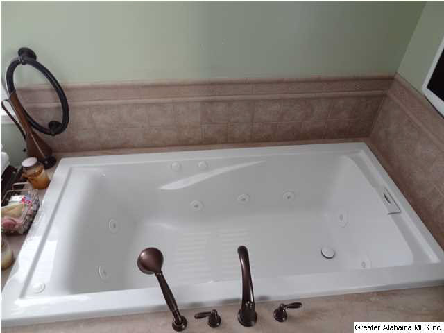 1111 Independence Drive Alabaster, AL 35007 - Photo 15 of 32