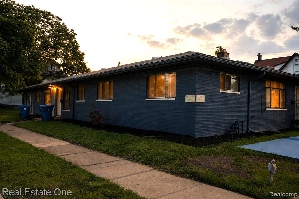 162 Burke Street River Rouge, MI 48218 - Photo 4 of 13