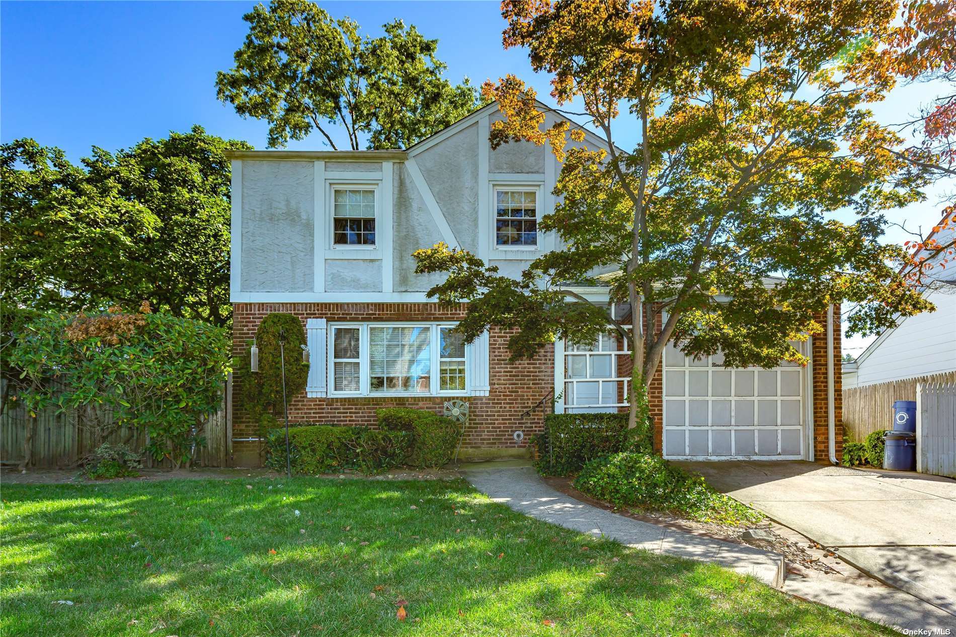 19 Wilwade Road Great Neck, NY 11020 - Photo 1 of 1 Gallery Image 1